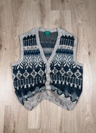 Gilet sans manches tricot vintage à motifs jacquard style 80/90s - Taille XL col V, marque: Vintage Dressing, état: Très bon état, taille: XL, 25,00 €, 26,95 € Protection acheteurs incluse