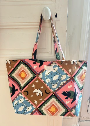 Sac totebag fourre tout, sac a main, cabas Pangea et Sézane en coton motif patchwork multicolore, marque: Sézane, état: Neuf sans étiquette, 15,00 €, 16,45 € Protection acheteurs incluse