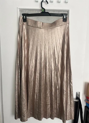 Jupe mi longue satinée, marque: Charlotte, état: Très bon état, taille: L / 40 / 12, 8,00 €, 9,10 € Protection acheteurs incluse