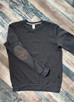 Pull col V, marque: Decathlon, état: Bon état, taille: XL, 5,00 €, 5,95 € Protection acheteurs incluse