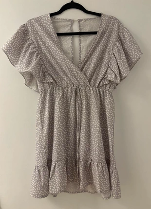 Robe légère lilas et blanc, marque: Shein, état: Bon état, taille: S / 36 / 8, 3,00 €, 3,85 € Protection acheteurs incluse