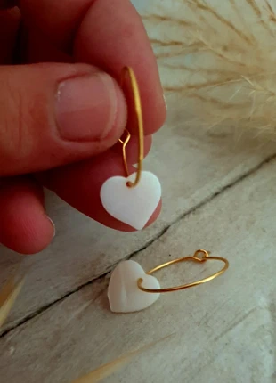 Créoles dorées avec breloques en nacre, condition: Very good, €5.00, €5.95 includes Buyer Protection Pro