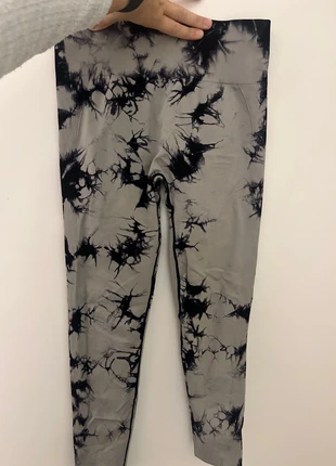 Legging gris push up, marque: Shein, état: Neuf sans étiquette, taille: XL / 42 / 14, 2,00 €, 2,80 € Protection acheteurs incluse