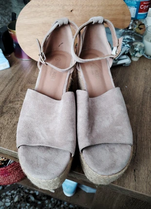 Alpargatas altas beige., marca: Alta Moda, estado: Muy bueno, tamaño: 40, 2,00 €, 2,80 € Protección al comprador incluida