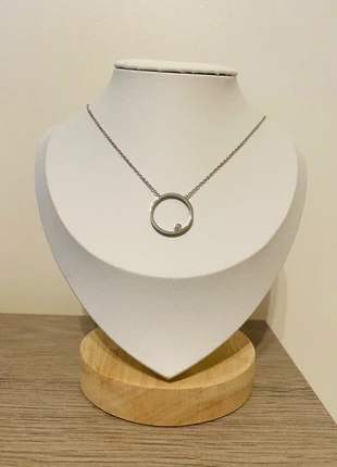 Collier pendentif cercle zircon argenté acier inoxydable, marca: Boutique Parisienne, estado: Muy bueno, 9,00 €, 10,15 € Protección al comprador Pro incluida