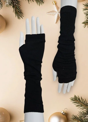 👚 Mitaines longs noirs style goth / street / Y2K Neuf, brand: Chic Sans Label, condizioni: Ottime, taglia: Taglia unica, €10.00, €11.20 include la Protezione acquisti