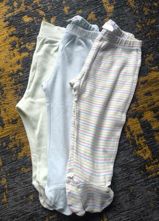 Lote de 3 calças interiores com pezinhos | 68 cm, marca: Prénatal, estado: Muito bom, tamanho: 6-9 meses / 68 cm, €5.00, €5.95 inclui Proteção do Comprador