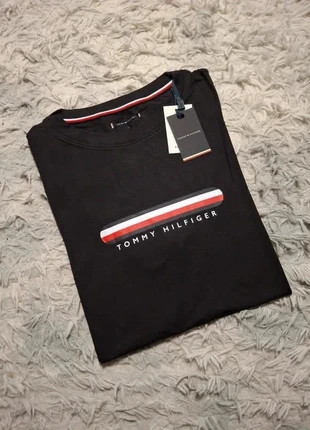 T-shirt Col Rond Tommy Hilfiger Noir Taille L, marca: Tommy Hilfiger, estado: Novo com etiquetas, tamanho: L, €21.25, €23.01 inclui Proteção do Comprador