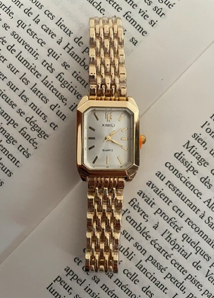 Montre à quartz pour femme blanche et dorée, marca: Quartz, estado: Novo com etiquetas, tamanho: Tamanho único, €7.00, €8.05 inclui Proteção do Comprador