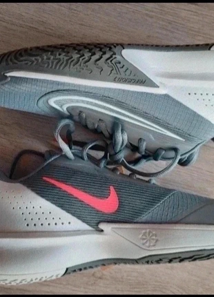 Nike 38,5, merk: Nike, staat: Nieuw zonder prijskaartje, maat: 38.5, € 25,00, € 26,95 inclusief Kopersbescherming