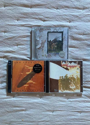 Lot 3 x CD Led Zeppelin, condition: Very good, €12.00, €13.30 includes Buyer Protection Pro