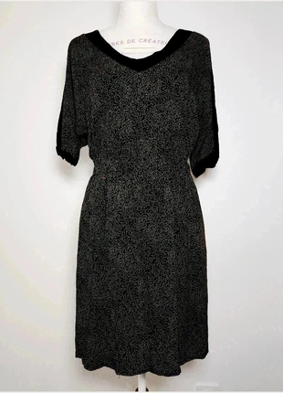 Robe noire à petits pois beige – Naf Naf – Taille M (38), marque: Naf Naf, état: Très bon état, taille: M / 38 / 10, 10,00 €, 11,20 € Protection acheteurs incluse