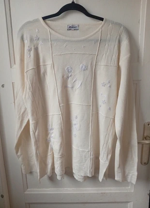 Pull femme crème – Motif brodé blanc – Damart – Taille 46/48, marque: Damart, état: Très bon état, taille: XXXL / 46 / 18, 14,00 €, 15,40 € Protection acheteurs incluse