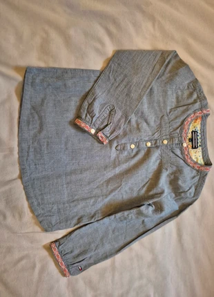 spijkerblouse blouse Tommy Hilfiger, brand: Tommy Hilfiger, condizioni: Buone, taglia: 3 anni / 98 cm, €3.50, €4.38 include la Protezione acquisti