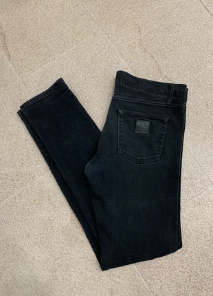 Pantalón vaquero Carhartt negro 34/34, brand: Carhartt, condizioni: Ottime, taglia: IT 44 | W34, €25.00, €26.95 include la Protezione acquisti