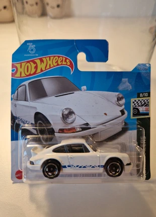 Hotwheels Porsche 911 (damaged card), merk: Hot Wheels, staat: Nieuw zonder prijskaartje, maat: Pasgeborene, 44 cm, € 3,00, € 3,85 inclusief Kopersbescherming