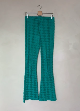 Weiche Schlaghose mit Rautenmuster, marque: Clockhouse, état: Très bon état, taille: S / 36 / 8, 8,80 €, 9,94 € Protection acheteurs incluse