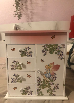 jewellery box, brand: Fairy, condition: Very good, £18.00, £19.60 includes Buyer Protection
