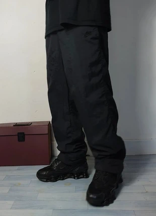 Jogging large Nike vintage taille réel L, brand: Nike, condition: Very good, size: L, €33.00, €35.35 includes Buyer Protection Pro