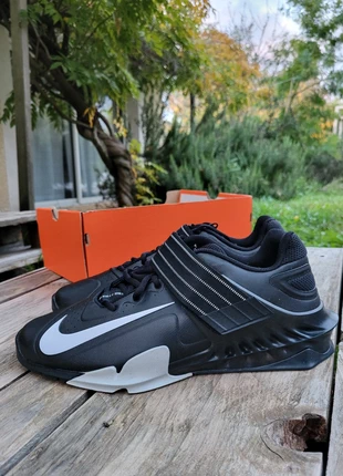 Nike savaleos, marque: Nike, état: Neuf avec étiquette, taille: 46, 79,00 €, 83,65 € Protection acheteurs (Pro) incluse