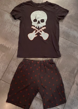 Pyjashort garçons Tex gris tête de mort 12 ans en très bon état, brand: TEX, condition: Very good, size: 12 years / 152 cm, €1.20, €1.96 includes Buyer Protection