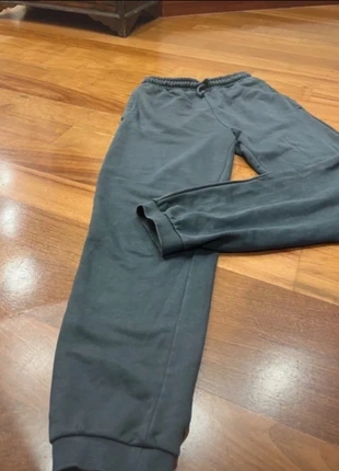 Pantalone tuta, marke: Pull & Bear, zustand: Sehr gut, größe: XS / 34 / 6, 8,00 €, 9,10 € inklusive Vinted-Käuferschutz