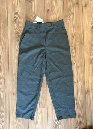 Grey pantalon trousers, marca: H&M, estado: Novo com etiquetas, tamanho: XL / 42 / 14, €6.00, €7.00 inclui Proteção do Comprador