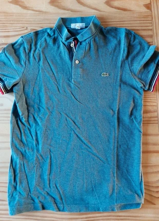 Polo Lacoste Slim Fit. Manches courtes . Taille S. Bleu., merk: Lacoste, staat: Heel goed, maat: S, € 19,50, € 21,18 inclusief Kopersbescherming
