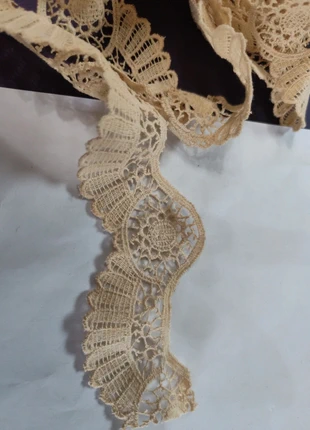 5 Meter x 5 cm, Klöppelspitze antik, Baumwolle, brand: Baumwolle antik, condizioni: Ottime, €5.00, €5.95 include la Protezione acquisti