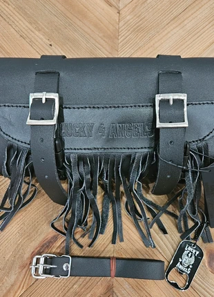 Sacoche moto cuir rectangulaire à franges – custom vintage Lucky4Angels®, merk: Lucky4Angels, staat: Heel goed, € 43,00, € 45,85 inclusief Kopersbescherming Pro