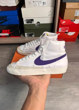 Nike Blazer Mid 77 ´Vintage White Voltage Violet’ taille 42,5, marque: Nike, état: Très bon état, taille: 42,5, 55,00 €, 58,45 € Protection acheteurs incluse