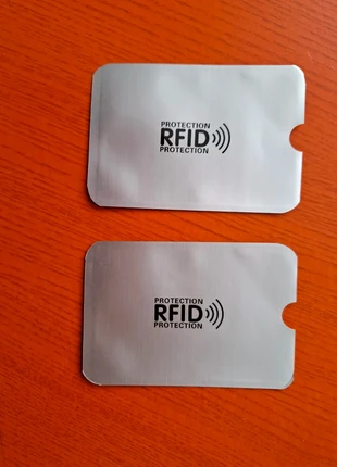 Deux protections pour carte bancaire, RFID, brand: Inconnu, condizioni: Novità, €1.50, €2.28 include la Protezione acquisti