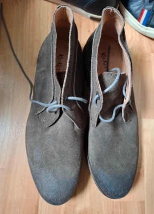 Kickers taille 41, marque: Kickers, état: Très bon état, taille: 41, 15,00 €, 16,45 € Protection acheteurs incluse