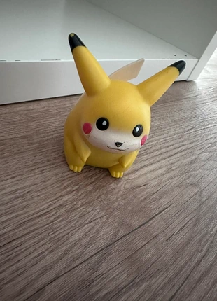 Pokemonfigur „Pikachu“ aus den 90ern, merk: Pokémon, staat: Goed, maat: Universeel, € 3,50, € 4,38 inclusief Kopersbescherming