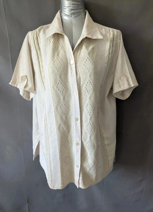 Chemise Daxon beige grande taille 50/52 femme bimatière manches courtes col classique boutonnée, marque: Daxon, état: Très bon état, taille: 5XL / 50 / 22, 11,00 €, 12,25 € Protection acheteurs (Pro) incluse