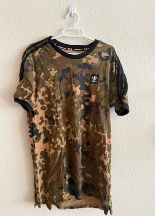 Camiseta Adidas Talla L Militar Camo, marque: adidas, état: Satisfaisant, taille: L, 3,45 €, 4,32 € Protection acheteurs incluse