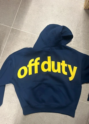 Sweat new yorker off duty, marque: New Yorker, état: Neuf sans étiquette, taille: S / 36 / 8, 20,00 €, 21,70 € Protection acheteurs incluse