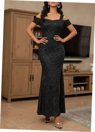 Robe longue noire pailletée – épaules ajourées & fente élégante, condition: Very good, size: M / 38 / 10, €44.90, €47.85 includes Buyer Protection Pro