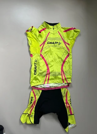 Set fietskleding van Craft, merk: Craft, staat: Goed, maat: M, € 10,00, € 11,20 inclusief Kopersbescherming