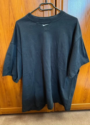 T-shirt Nike Solo Swoosh, marque: Nike, état: Très bon état, taille: L, 29,99 €, 32,19 € Protection acheteurs incluse