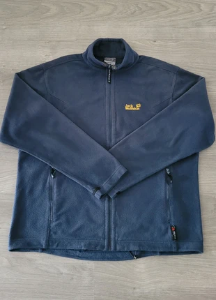 Veste Polaire bleue, zippée. Logo brodé. Polartec. Jack Wolfskin. Taille XL, merk: Jack Wolfskin, staat: Heel goed, maat: XL, € 25,00, € 26,95 inclusief Kopersbescherming