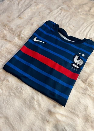 Maillot de L’Edf (Benzema), marque: Nike, état: Très bon état, taille: XL, 8,00 €, 9,10 € Protection acheteurs incluse