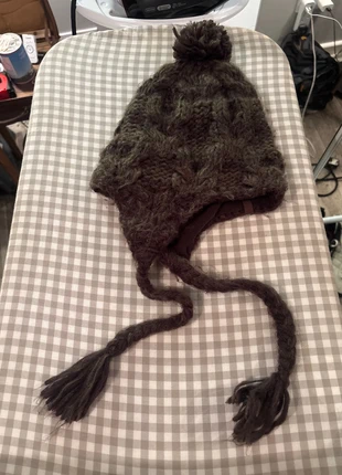 Brekka Bobble hat, brand: Brekka, condition: Very good, size: One size, £3.00, £3.85 includes Buyer Protection