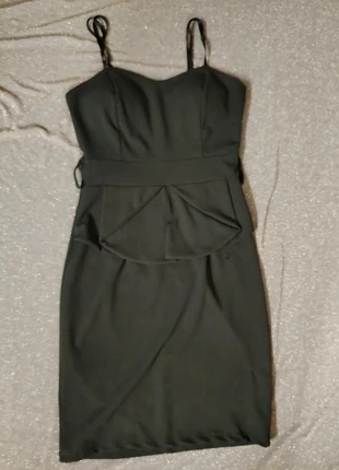 Mini abito da sera nero elegante con spalline regolabili, marque: Made In Italy, état: Satisfaisant, taille: XS / 34 / 6, 1,00 €, 1,75 € Protection acheteurs incluse