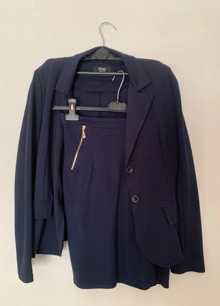 Tailleur Completo Blu Scuro (Giacca e Gonna) Bay – Ideale Autunno/Inverno - Taglia M / IT 42 / EU 38, marca: Bay, estado: Muy bueno, tamaño: M / 38 / 10, 18,00 €, 19,60 € Protección al comprador incluida