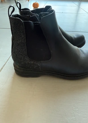 Bottines noir à paillettes, marque: Chaussea, état: Très bon état, taille: 35, 9,00 €, 10,15 € Protection acheteurs incluse