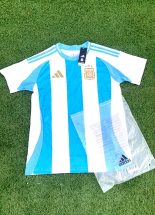 Maillot concept Argentine bleu, blanc et or – Taille M, marke: Concept, zustand: Neu, mit Etikett, größe: M, 15,00 €, 16,45 € inklusive Vinted-Käuferschutz