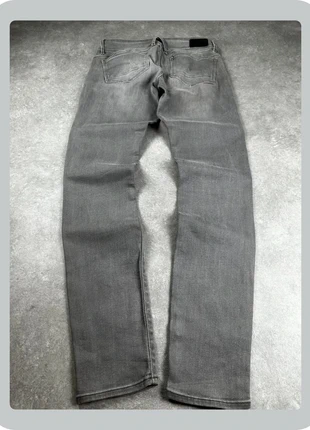 G-Star Jeans Straight Coupe Droite Taille Haute Denim Y2K / Dolce Gabana / True Religion, brand: G-Star, condizioni: Ottime, taglia: IT 38 | W28, €11.00, €12.25 include la Protezione acquisti