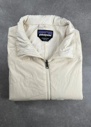 Doudoune Patagonia Femme S Blanche Élégante Chaude Légère Hiver Outdoor, brand: Patagonia, condition: Very good, size: S / 36 / 8, €53.00, €56.35 includes Buyer Protection
