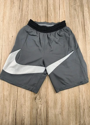 Nike Dri-Fit #33 / Short Homme / Taille S / Gris et Noir / Running Basketball, marque: Nike, état: Très bon état, taille: S, 10,00 €, 11,20 € Protection acheteurs incluse